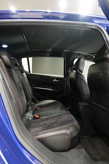 Peugeot 308 13 of 30