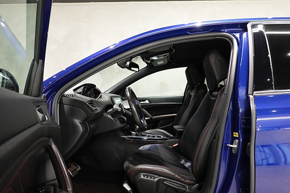 Peugeot 308 9 of 30