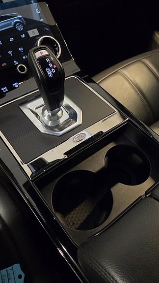 Land Rover Range Rover Evoque 22 of 30