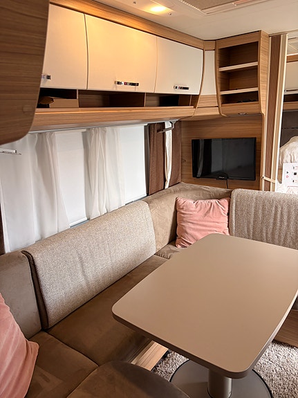 Dethleffs Camper 540 QMK 12 of 13