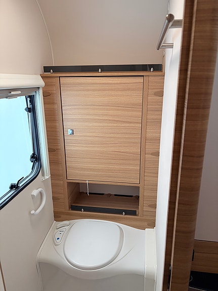 Dethleffs Camper 540 QMK 11 of 13