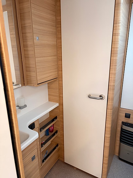 Dethleffs Camper 540 QMK 10 of 13