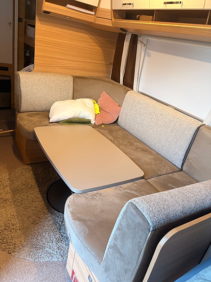 Dethleffs Camper 540 QMK 4 of 13