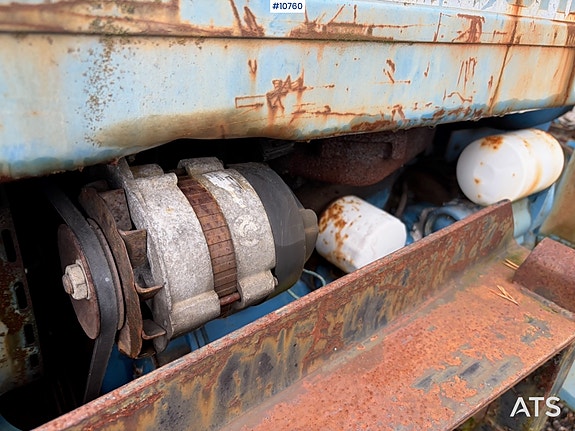 Ford 2600 med lasteapparat – rep.objekt. 15 of 18