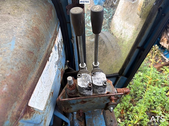 Ford 2600 med lasteapparat – rep.objekt. 11 of 18