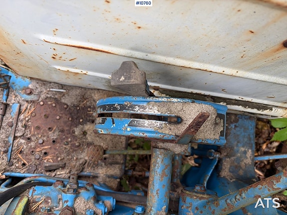 Ford 2600 med lasteapparat – rep.objekt. 10 of 18