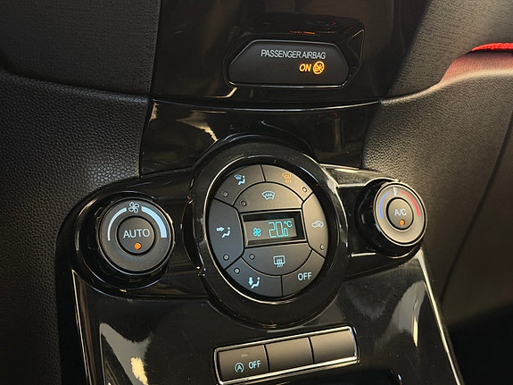 Ford Fiesta 26 of 27