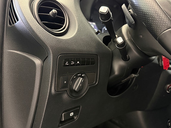Mercedes-Benz Vito 119 30 of 30