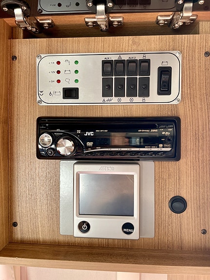 Polar 680 H 4 of 25