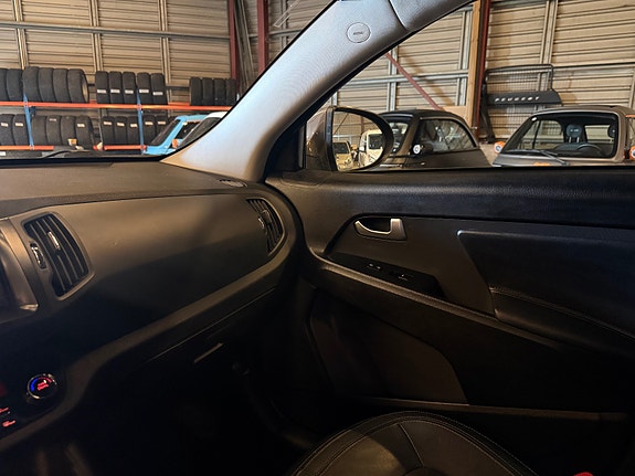Kia Sportage 16 of 30