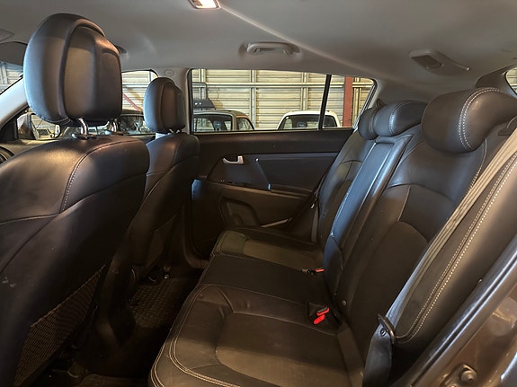 Kia Sportage 23 of 30