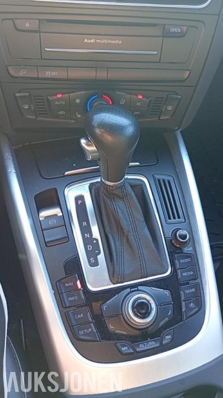 Audi Q5 10 of 17