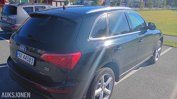 Audi Q5 3 of 17