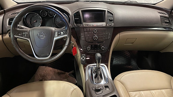 Opel Insignia 10 of 19