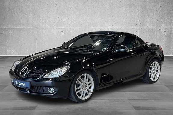 Mercedes-Benz SLK200 2 of 23