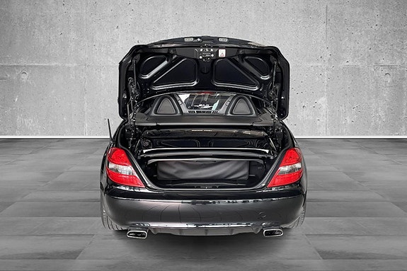 Mercedes-Benz SLK200 23 of 23