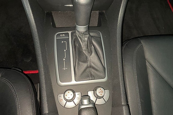 Mercedes-Benz SLK200 19 of 23