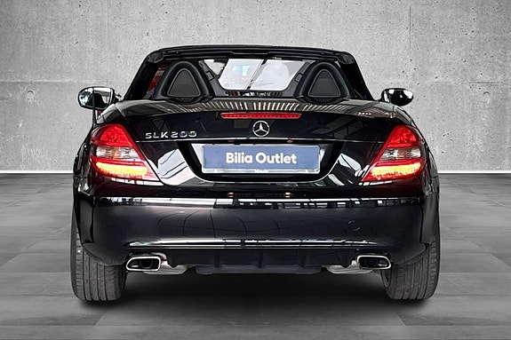 Mercedes-Benz SLK200 5 of 23