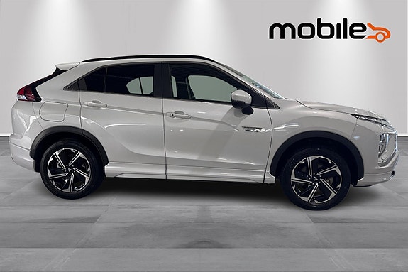 Mitsubishi Eclipse Cross 2 of 24