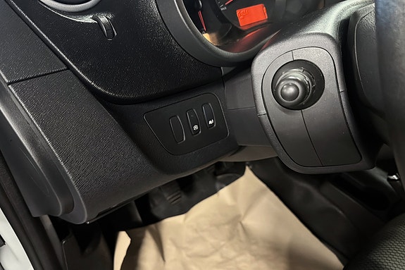 Renault Kangoo Maxi 15 of 22