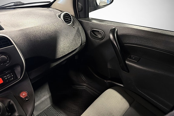 Renault Kangoo Maxi 22 of 22