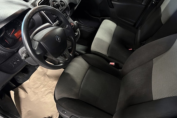 Renault Kangoo Maxi 17 of 22
