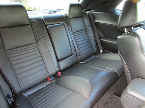 Dodge Challenger 11 of 15