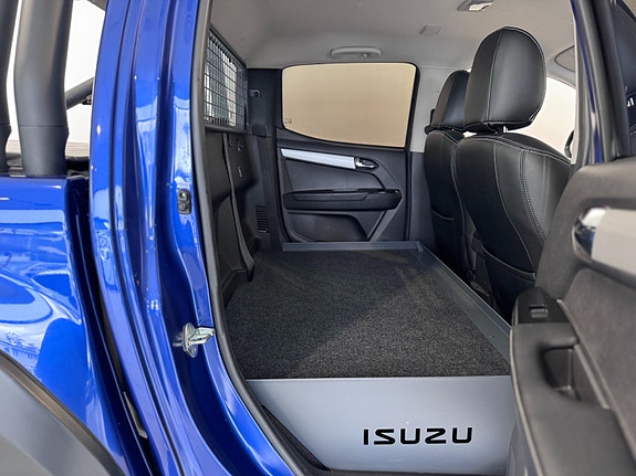 Isuzu D-max 25 of 30