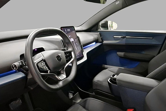 Volvo EX30 6 of 30