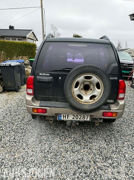 Suzuki Grand Vitara 5 of 11