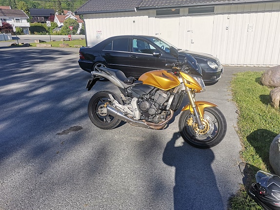 Honda CB 600 F Hornet 7 of 14