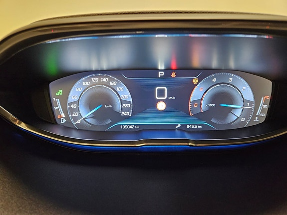 Peugeot 5008 10 of 21