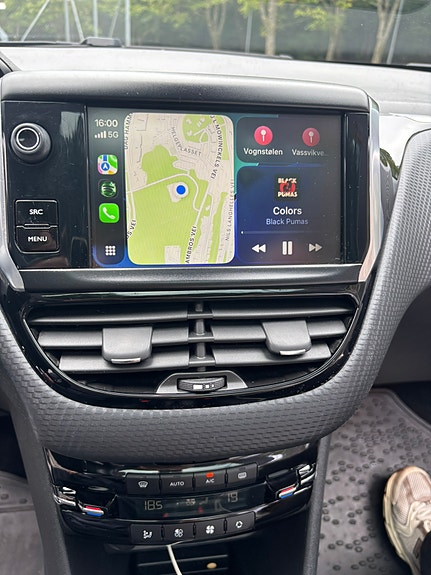 Peugeot 208 17 of 18