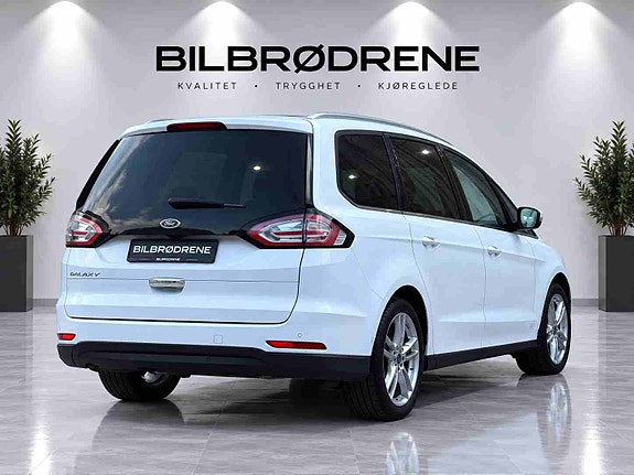 Ford Galaxy 4 of 6