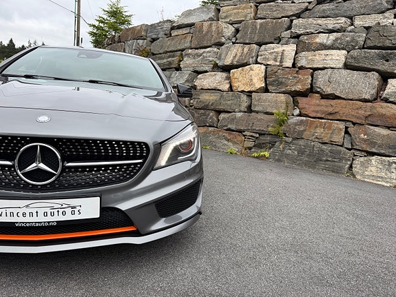 Mercedes-Benz CLA180 16 of 30