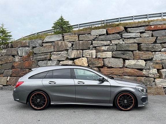 Mercedes-Benz CLA180 8 of 30