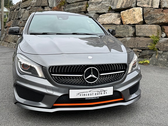 Mercedes-Benz CLA180 5 of 30