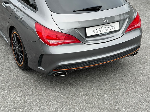 Mercedes-Benz CLA180 14 of 30