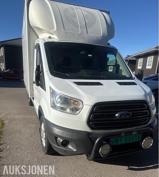 Ford Transit 3 of 16
