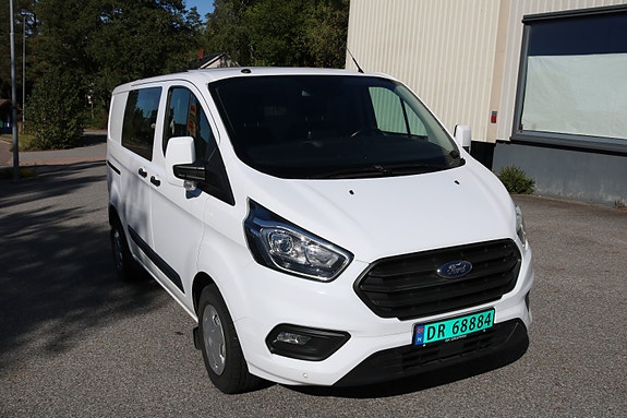 Ford Transit Custom 8 of 25