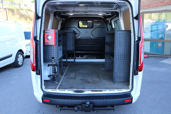 Ford Transit Custom 10 of 25