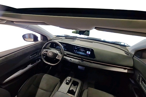 Nissan Ariya 6 of 27