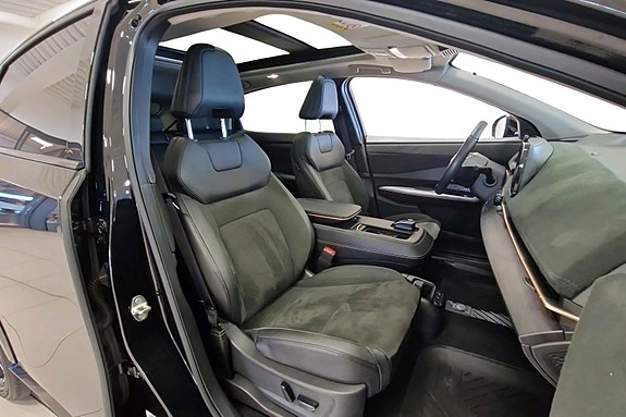 Nissan Ariya 25 of 27