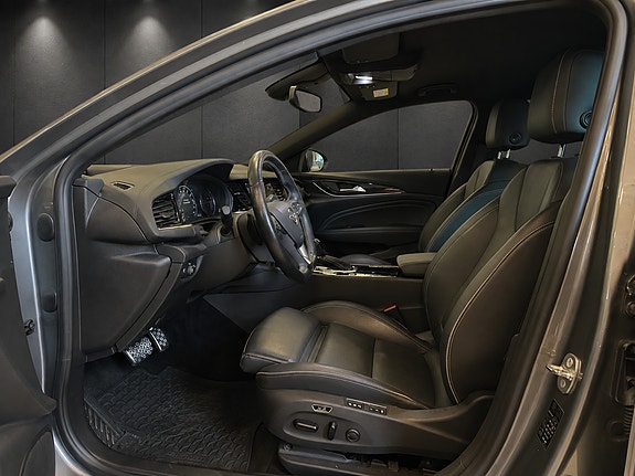 Opel Insignia 5 of 9