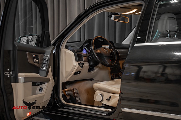 Mercedes-Benz GLK220 22 of 30