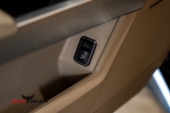 Mercedes-Benz GLK220 24 of 30