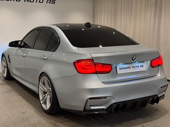 BMW M3 8 of 30