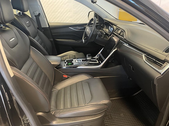 Maxus Euniq 6 11 of 27