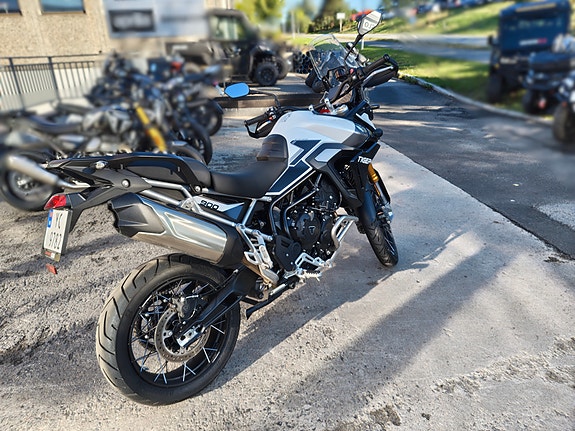 Triumph Tiger 900 Rally pro 7 of 11