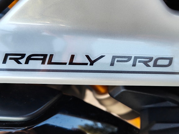 Triumph Tiger 900 Rally pro 10 of 11